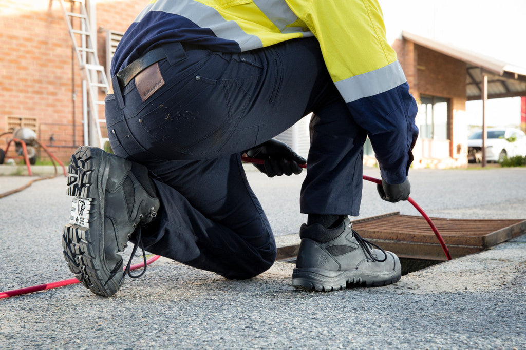 Tradie Workwear Online – Brookvale’s Guide to Getting the Right Gear First Time